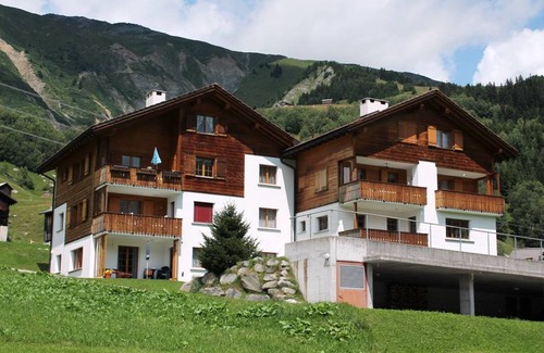 Sedrun Apartment | 90 m² Apartment ∙ 3 bedrooms ∙ 6 guests