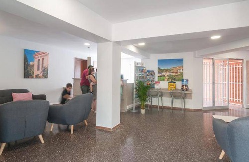 Sant Salvador Apartment | 90 m² Apartment ∙ 3 bedrooms ∙ 127 guests