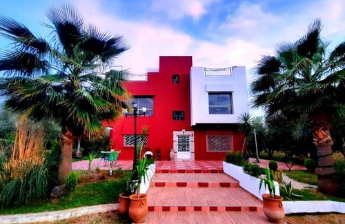 Ain Chkef House | 90 m² Farmhouse ∙ 2 bedrooms ∙ 8 guests
