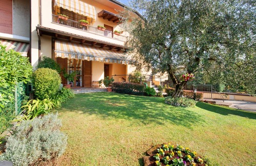 Osio Sotto House | 90 m² House ∙ 2 bedrooms ∙ 6 guests