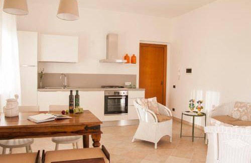 Fiumenaro House | 90 m² House ∙ 2 bedrooms ∙ 6 guests