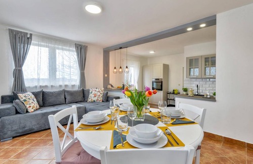Ivanec House | 90 m² House ∙ 2 bedrooms ∙ 5 guests