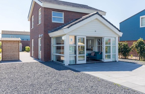 Oude-Tonge House | 90 m² House ∙ 3 bedrooms ∙ 6 guests