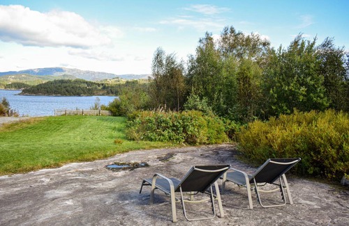 Tysvaer House | 90 m² House ∙ 4 bedrooms ∙ 9 guests