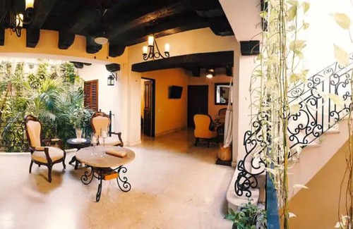Centro House | 90 m² House ∙ 7 bedrooms ∙ 14 guests