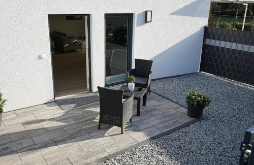 Sulzbach am Main Apartment | 90 m² Serviced apartment ∙ 3 bedrooms ∙ 7 guests
