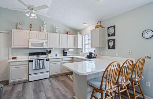 The Villages Villa | 901 Z2b Villages of Rio Grande by REMAX Premier