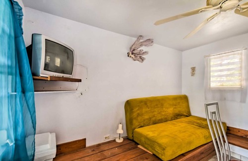 Culebra Pueblo Apartment | 92 m² Apartment ∙ 2 bedrooms ∙ 6 guests