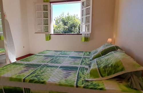Saint-Paul Cottage | 92 m² Cabin ∙ 2 bedrooms ∙ 4 guests