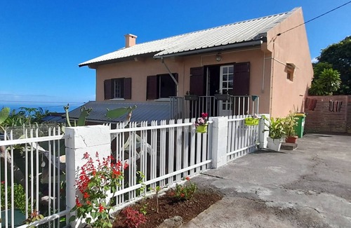 Saint-Paul Cottage | 92 m² Cabin ∙ 2 bedrooms ∙ 4 guests