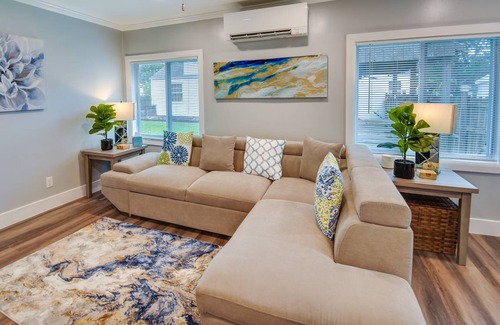 Buckroe Beach House | 92 m² House ∙ 2 bedrooms ∙ 6 guests