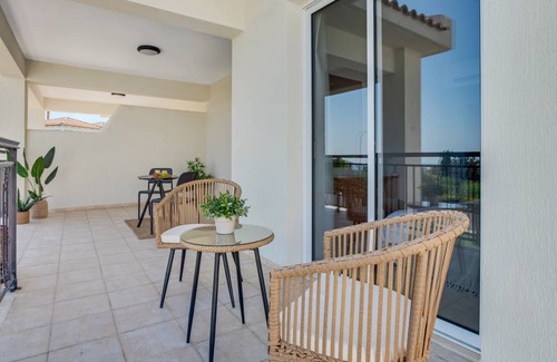 Chlorakas Apartment | 93 m² Apartment ∙ 3 bedrooms ∙ 6 guests