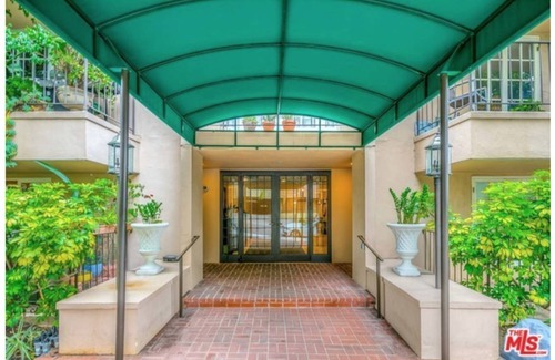 Norma Triangle Condo | 93 m² Condo ∙ 2 bedrooms ∙ 2 guests