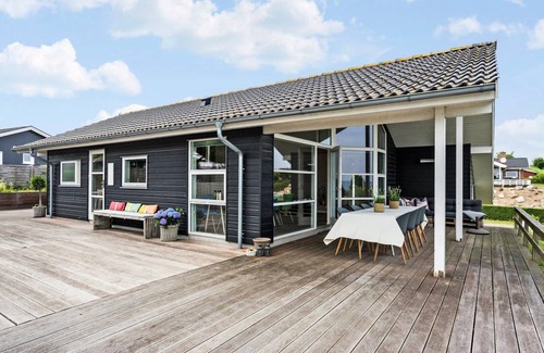 Hejlsminde Strand House | 93 m² House ∙ 4 bedrooms ∙ 8 guests