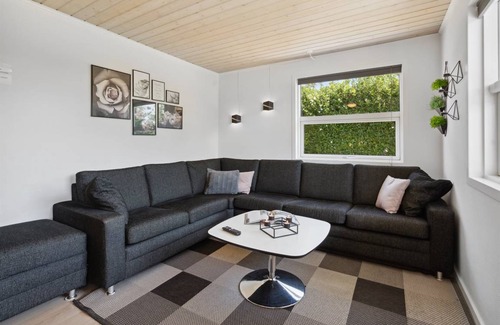 Flovt Strand House | 94 m² House ∙ 3 bedrooms ∙ 6 guests
