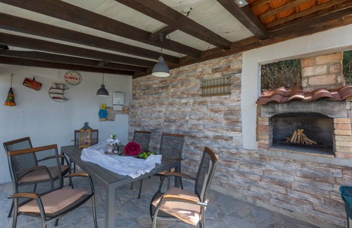 Kucine House | 94 m² Maisonette ∙ 3 bedrooms ∙ 6 guests