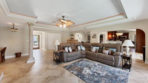 Punta Gorda House | 945 Santa Brigida