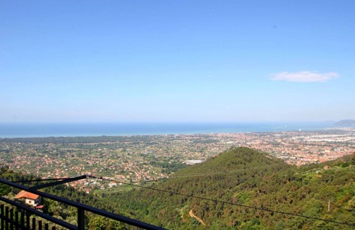 Montignoso Apartment | 95 m² Apartment ∙ 2 bedrooms ∙ 5 guests