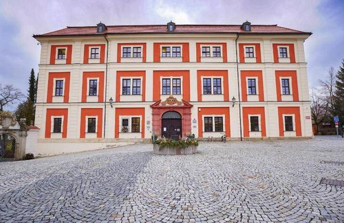 Ostrov Apartment | 95 m² Apartment ∙ 2 bedrooms ∙ 8 guests