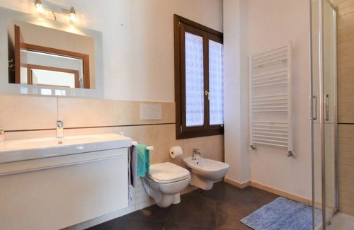 Castello Apartment | 95 m² Apartment ∙ 3 bedrooms ∙ 6 guests