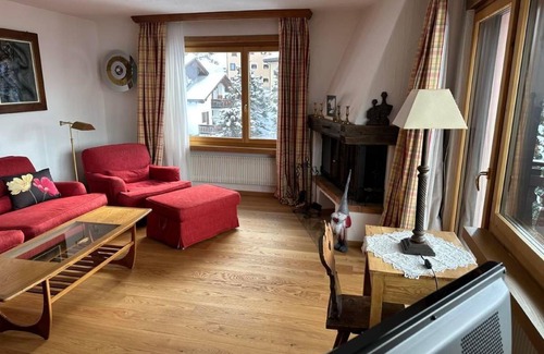 Surlej Apartment | 95 m² Apartment ∙ 2 bedrooms ∙ 4 guests