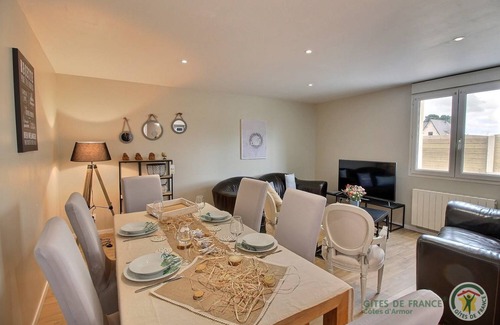 Plerin House | 95 m² Gîte ∙ 3 bedrooms ∙ 6 guests
