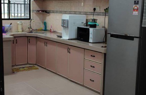Parit Buntar House | 95 m² House ∙ 3 bedrooms ∙ 8 guests