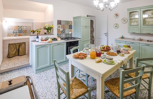 Montelovesco House | 95 m² Maisonette ∙ 3 bedrooms ∙ 5 guests