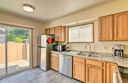 Abbott Loop Apartment | 96 m² Apartment ∙ 2 bedrooms ∙ 6 guests