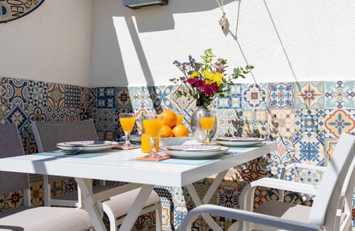 Conil de la Frontera City Center House | 96 m² House ∙ 3 bedrooms ∙ 6 guests
