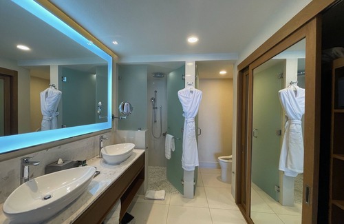 El Rosarito Resort | 9666llkhll