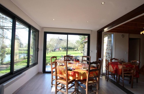 Saint-Martin-des-Champs Cottage | 98 m² Cabin ∙ 3 bedrooms ∙ 6 guests