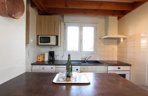 Saint-Martin-des-Champs Cottage | 98 m² Cabin ∙ 3 bedrooms ∙ 6 guests