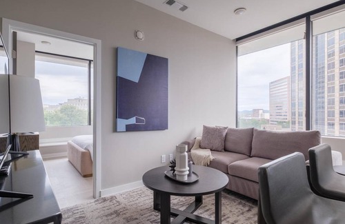 Civil Rights Historic District Apartment | 98 m² Apartment ∙ 2 bedrooms ∙ 4 guests