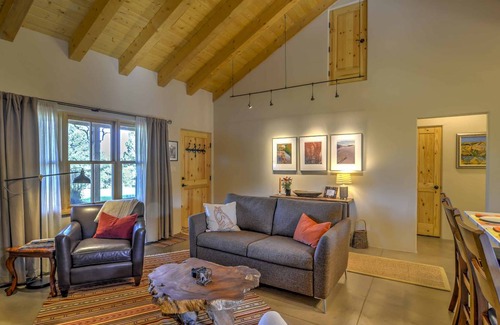 Tesuque House | 98 m² House ∙ 2 bedrooms ∙ 4 guests