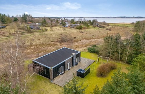 Hojslev House | 98 m² House ∙ 3 bedrooms ∙ 6 guests