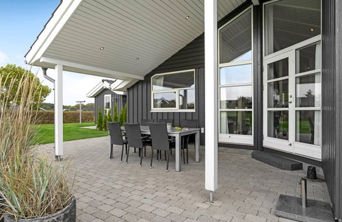 Flovt Strand House | 99 m² House ∙ 3 bedrooms ∙ 6 guests
