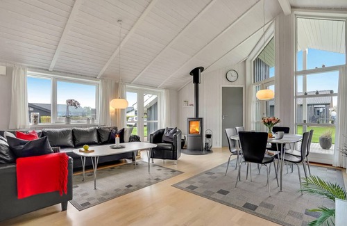 Flovt Strand House | 99 m² House ∙ 3 bedrooms ∙ 6 guests