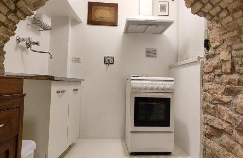 Assisi Apartment | A 110 mt dalla Basilica e a 8 minuti da San Carlo Acutis - ALL'OMBRA DI SAN FRANCESCO - La nostra Forza è la Presenza Live 24-24, MyAssisiSuite, più di un semplice Appartamento - MÓWIMY PO POLSKU