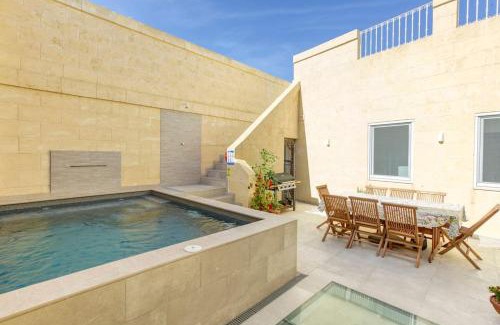 Zebbug Apartment | A 2BR farmhouse with private pool in Zebbug & BBQ by 360 Estates