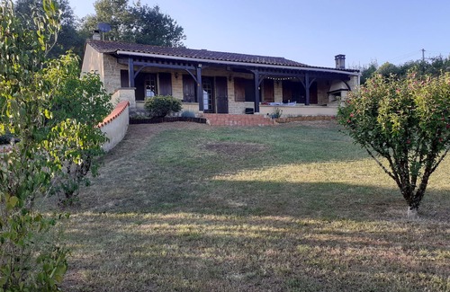 Villamblard House | A 3 bedroom gite near to Bergerac in the Dordogne, France.