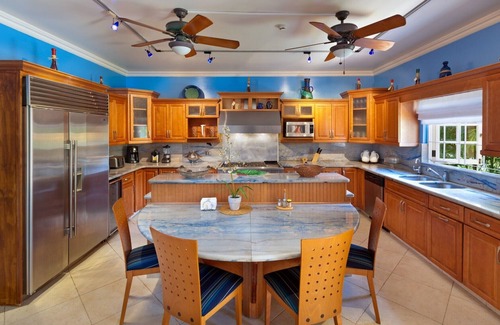 Mullins Villa | A 4 bedroom villa located just a short walk from Mullins Bay Beach in Barbados