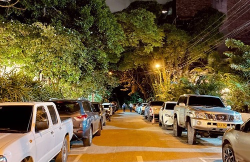 Las Lomas I House | A 5 Minutos del Parque Lleras y Provenza! Ideal Para Grupo de Amigos