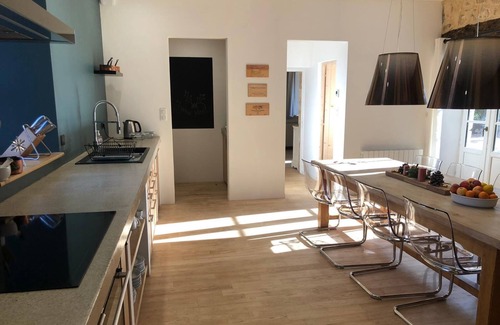 Baneuil Cottage | A Beautiful and Fully Renovated Heritage Cottage in the Dordogne with spa