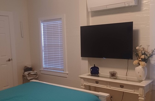 The Meadows Cottage | A beautiful cottage for rent in old town Key West