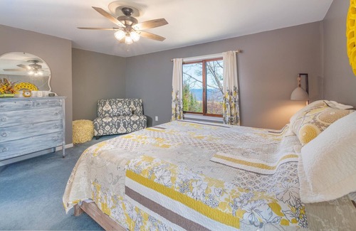 Newberry House | A beautiful getaway on the remote bluffs of Lake Superior