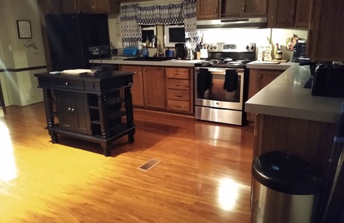 Covington House | A Beautiful Secluded home away from home!