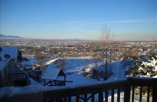 Draper House | A Beautiful View Vacation Retreat