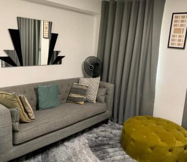 Stanford-le-Hope Apartment | A BYK luxury modern home that sleeps 2 - 8 people