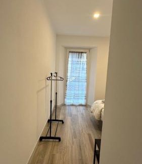 Avenza House | A ca del Lupo